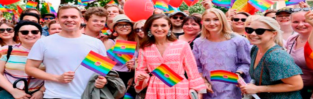 Летнее платье премьер-министра Санны Марин на гей-параде в Хельсинки стало хитом