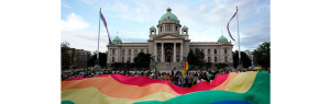 Власти Сербии воспротивились проведению «Европрайда». Активисты не собираются отступать