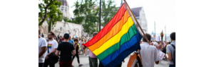 Решение ЕСПЧ: Румыния должна признать однополые семьи