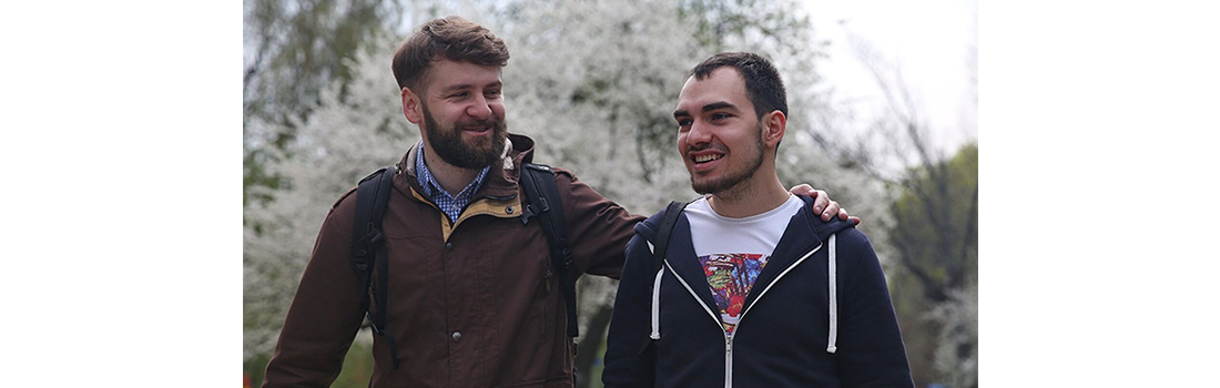 Верховный суд Украины признал семейные отношения между двумя ЛГБТК+ активистами. Это исторический прецедент